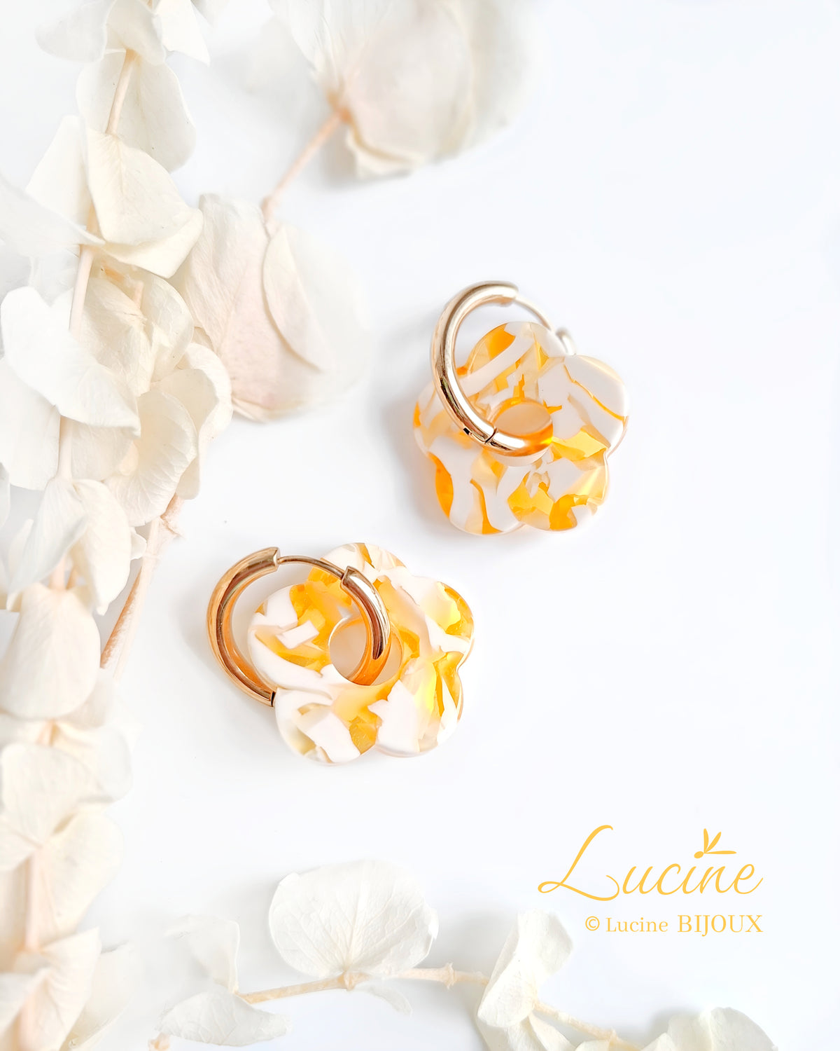 Boucles d'oreilles Constance translucides - tachetées jaunes et blanches