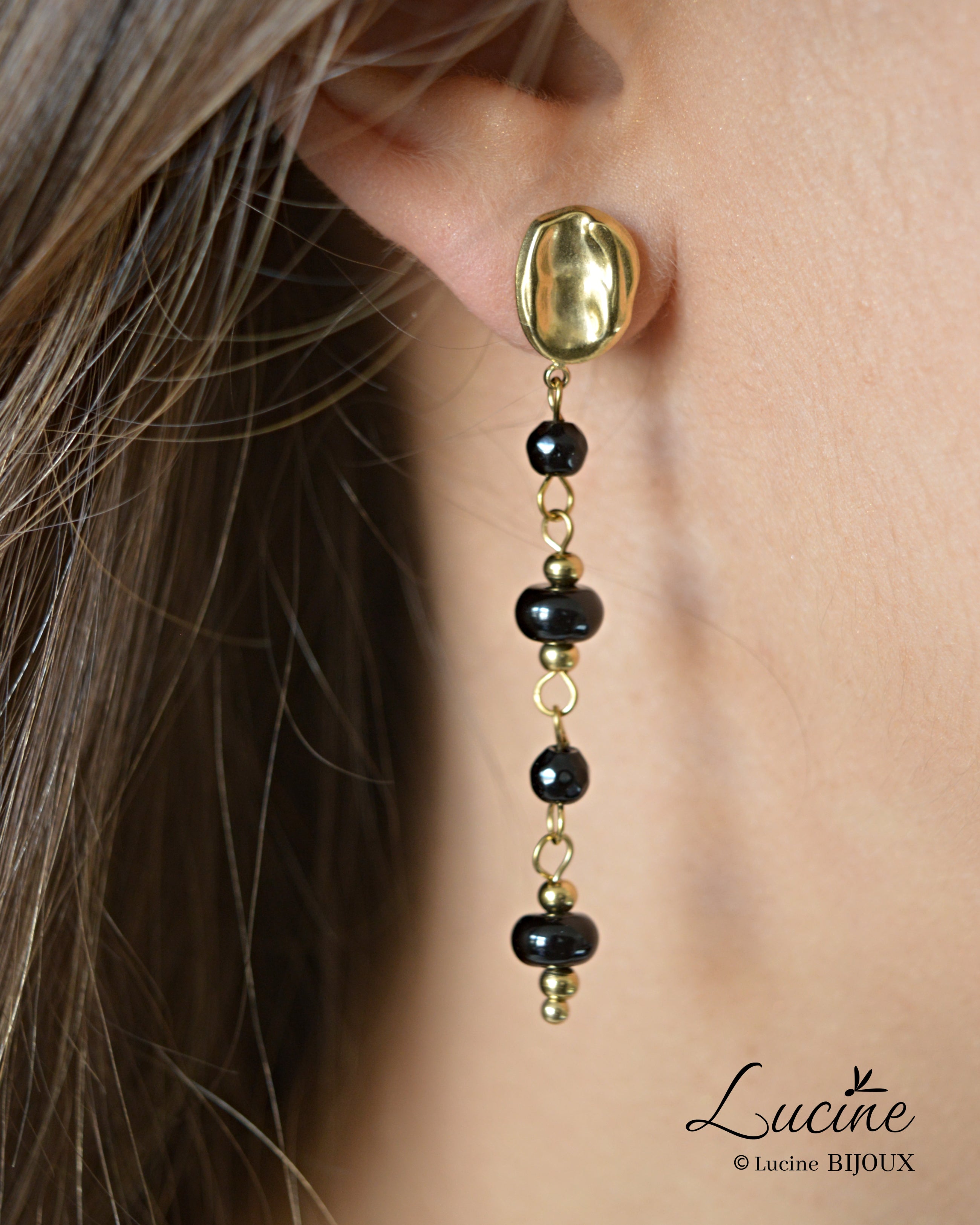 Boucles d’oreilles Pétronille noires