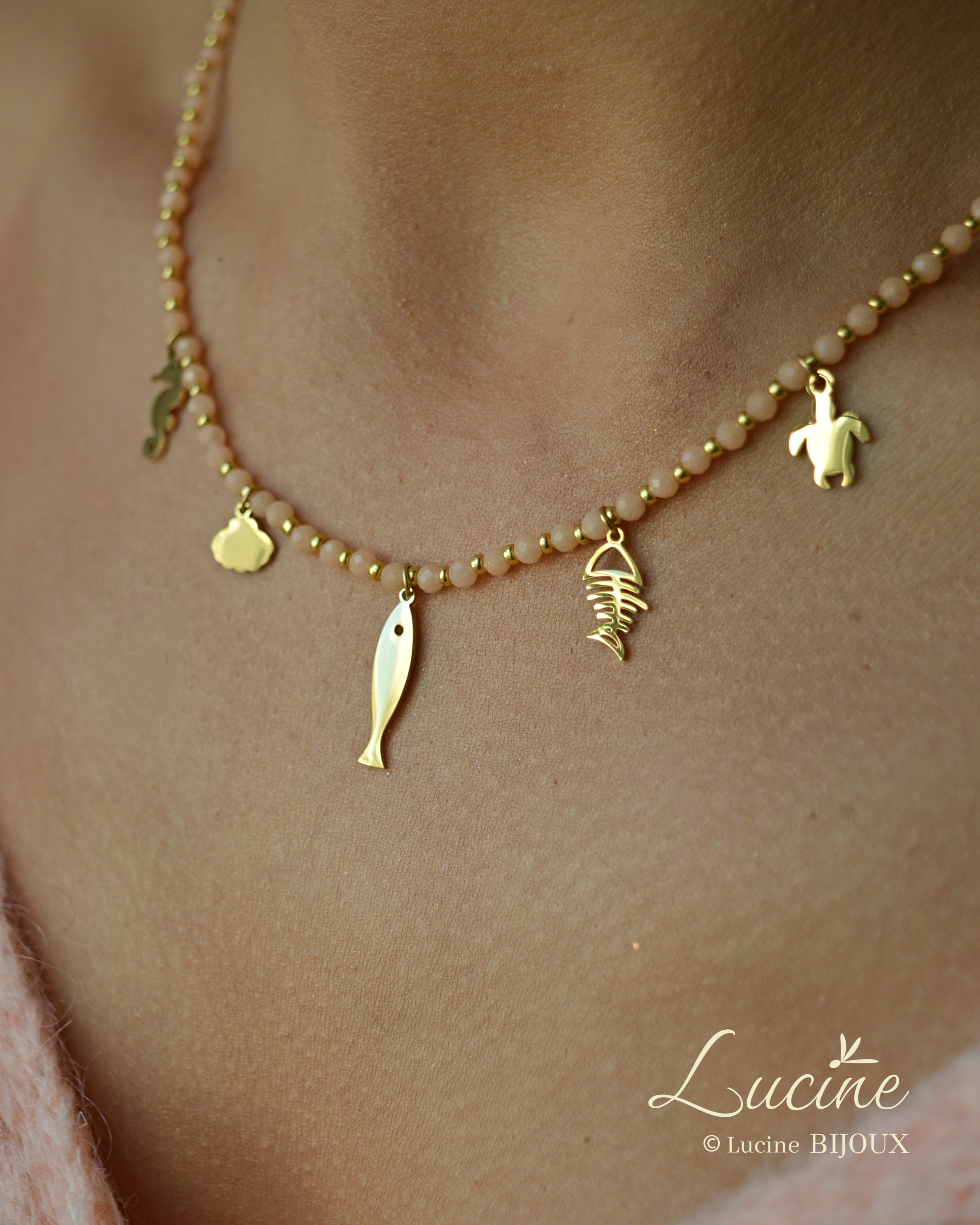 Collier breloques Marina corail